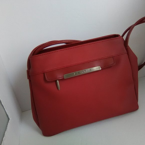 Vintage Esprit Red Medium Size Shoulder Bag/Pocketbook - Picture 12 of 13